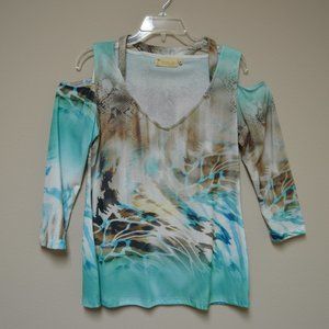Unique Cold-Shoulder Beach Vibe Blouse - Size M